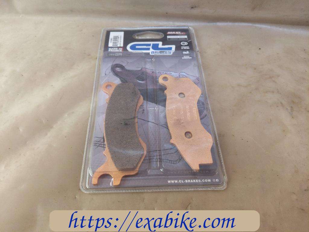 front brake pads Honda PCX 125 - photo 1