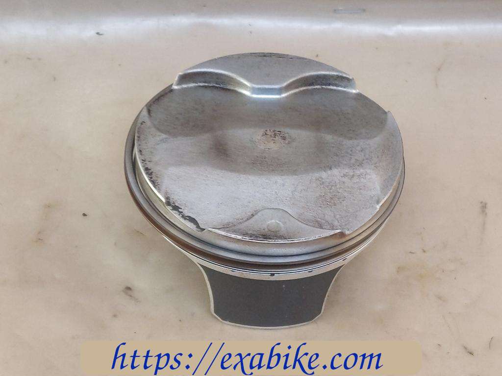 piston Kawasaki ZX10R - photo 2