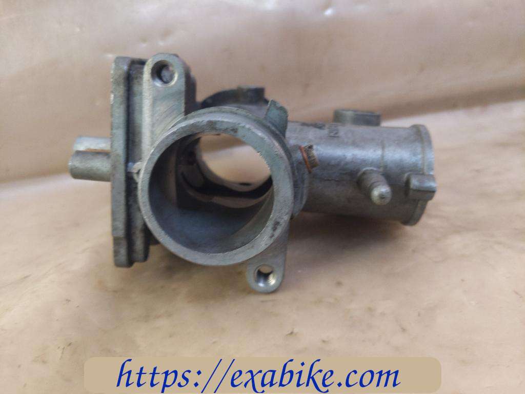 corps de carburateur milieu gauche Honda CB 750 Four - photo 5