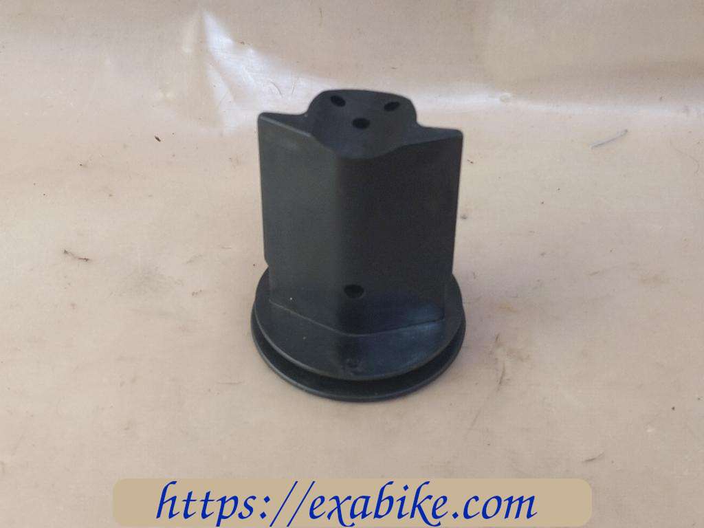 carburetor valve Suzuki GS 500 - photo 2