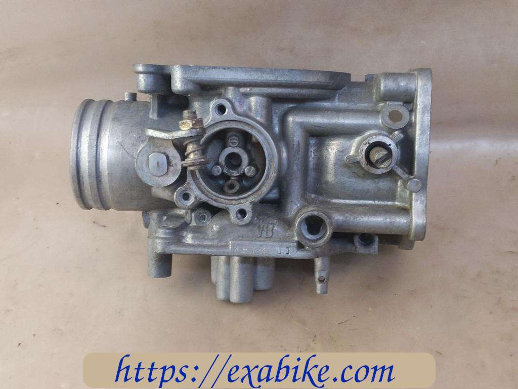 carburetor body Honda GL 1100 Goldwing - photo 1