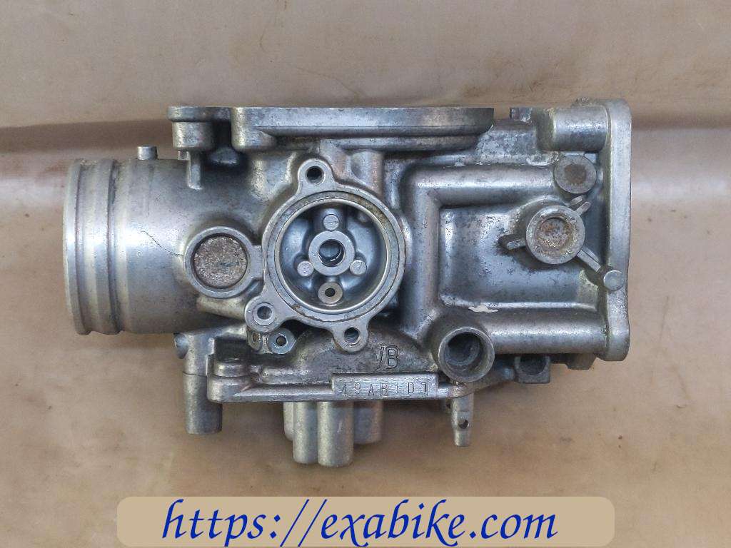 carburetor body Honda GL 1100 Goldwing - photo 1