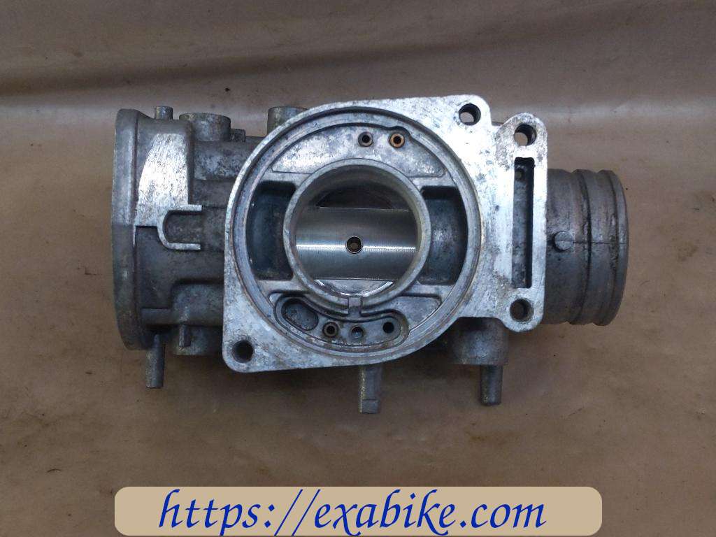 carburetor body Honda GL 1100 Goldwing - photo 4