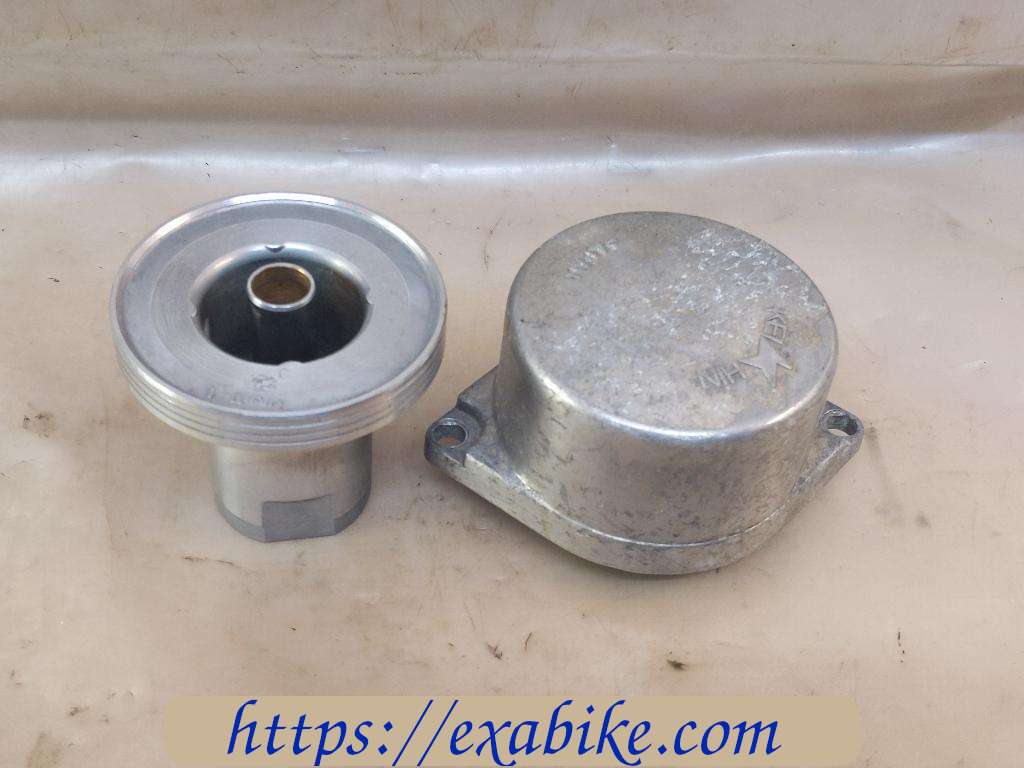 carburetor valve Honda GL 1100 Goldwing - photo 1