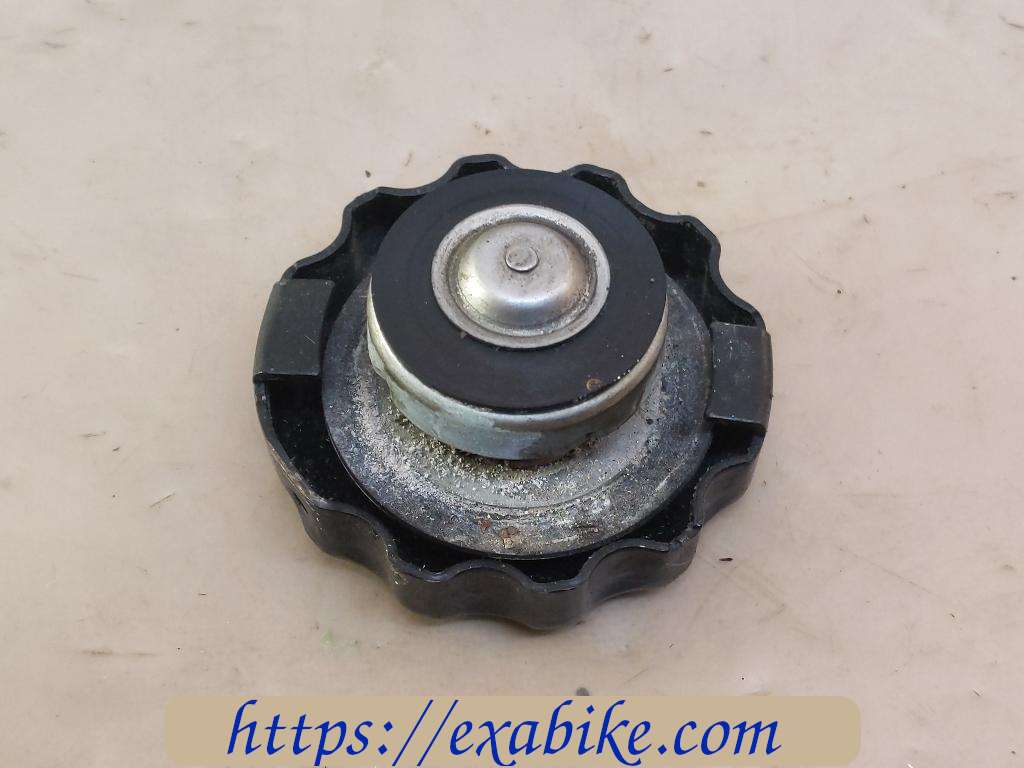 radiator cap Honda NX 250 - photo 2
