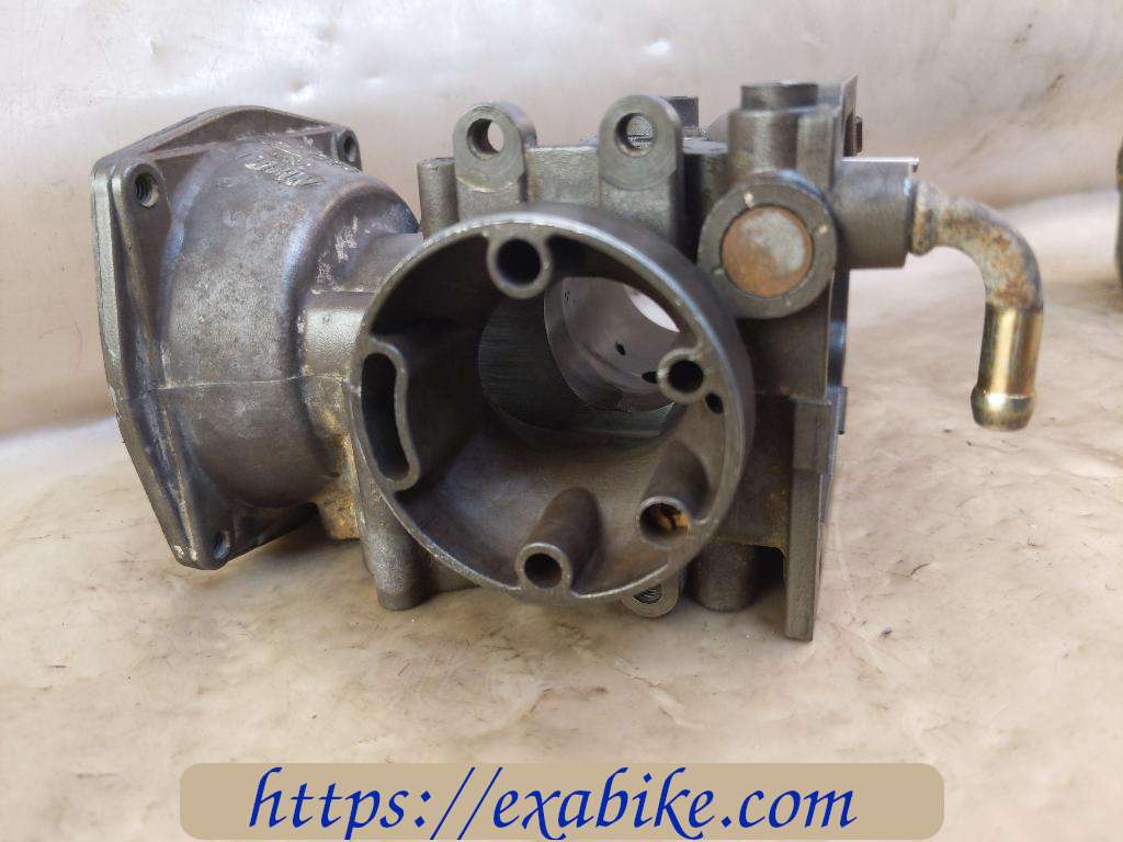 carburetor body Yamaha XVZ 1300 Venture - photo 5
