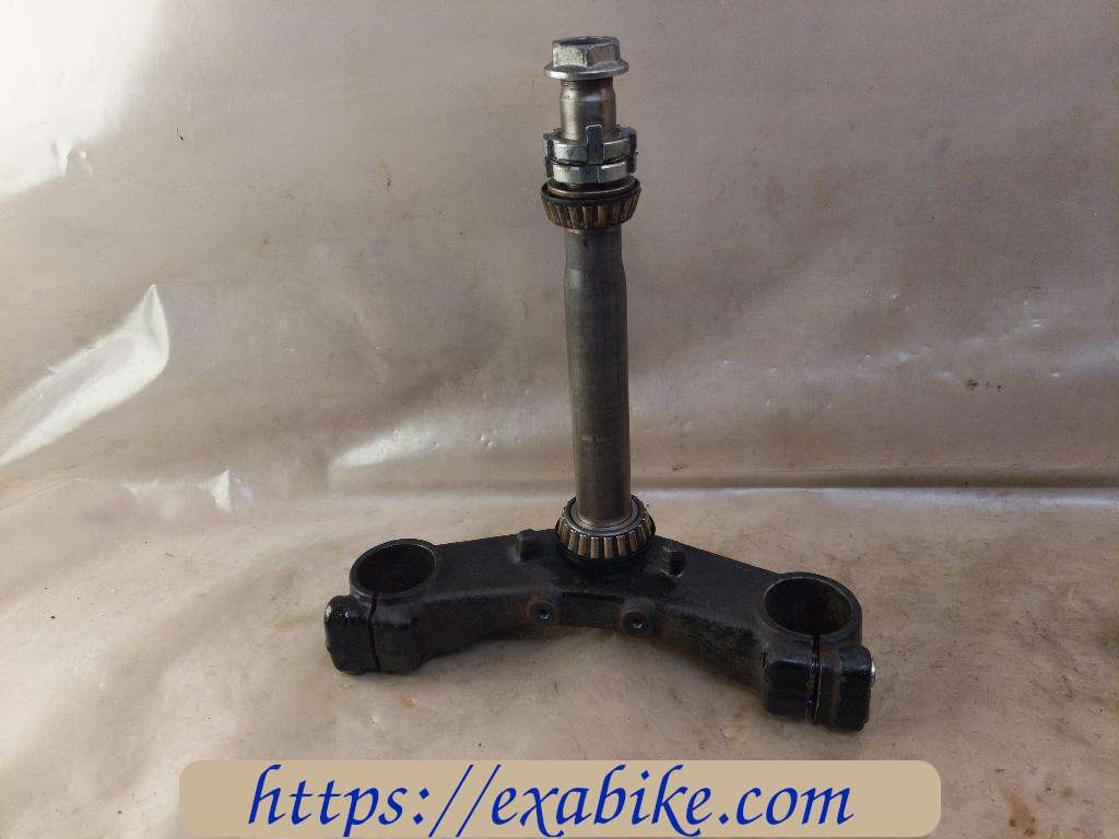 fork bracket, lower Yamaha XVZ 1300 Venture - photo 1