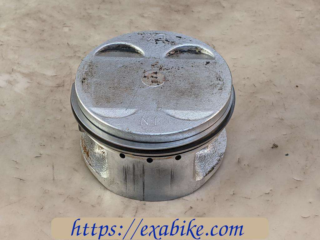piston Yamaha XVZ 1300 Venture - photo 2