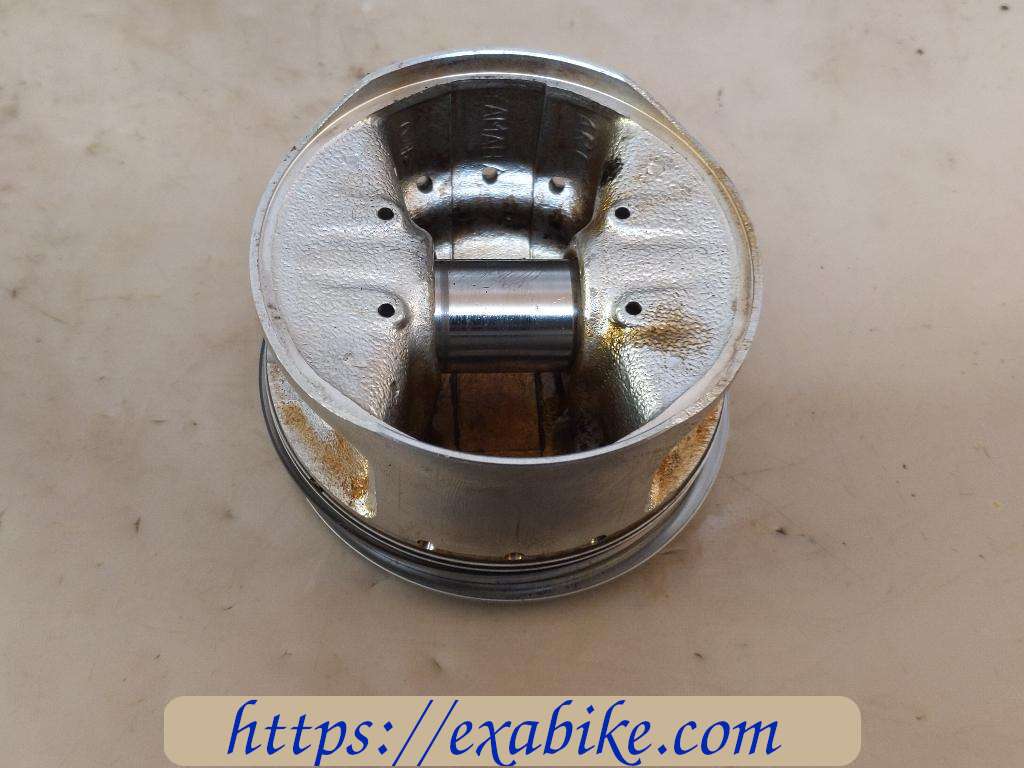 piston Yamaha XVZ 1300 Venture - photo 3