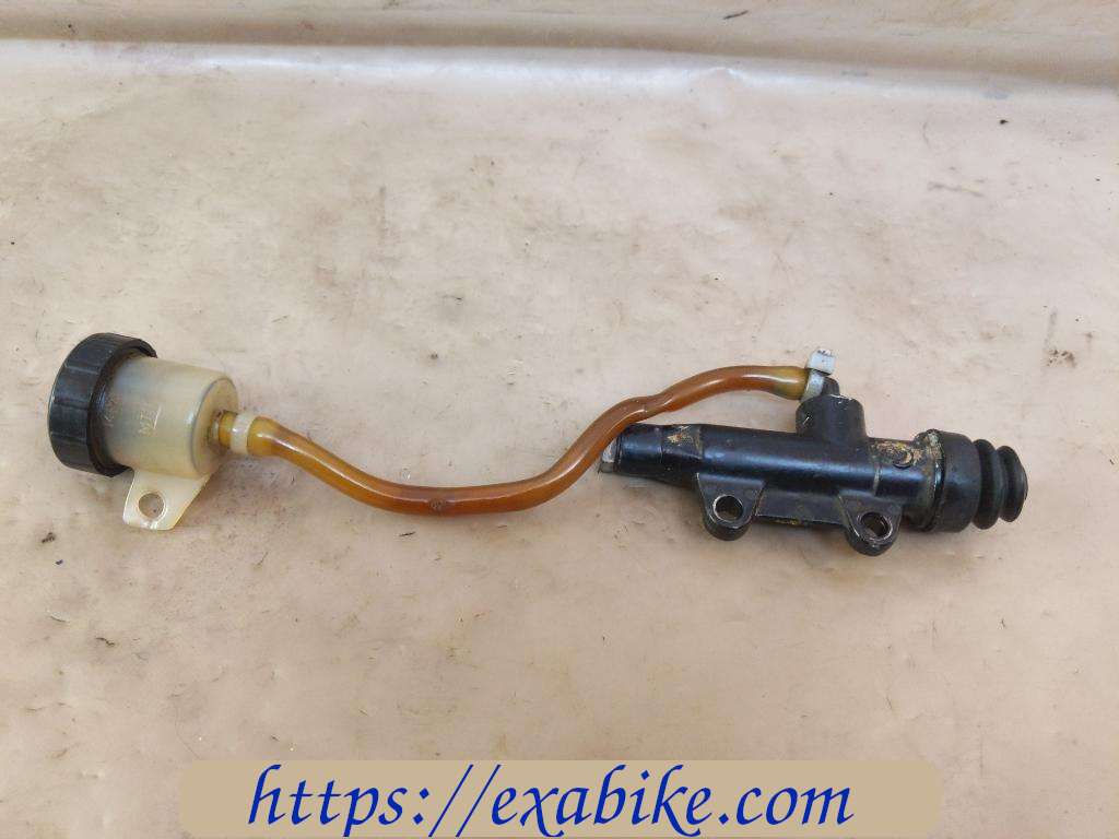 rear master cylinder Fantic 305 - photo 2