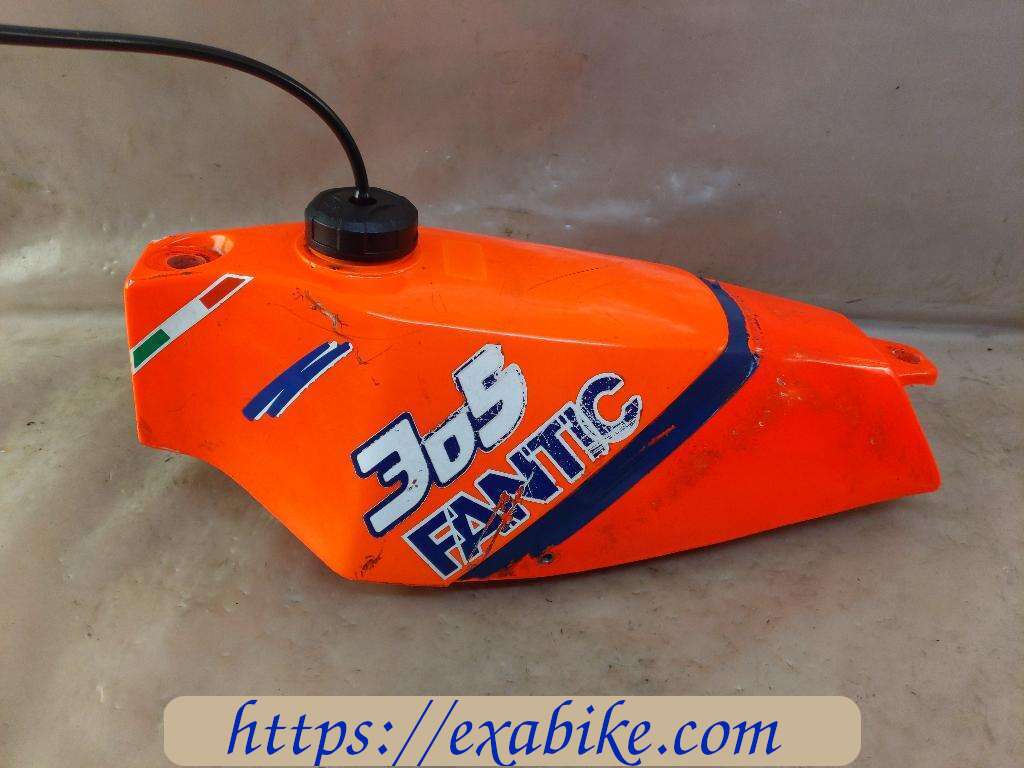 fuel tank Fantic 305 - photo 2