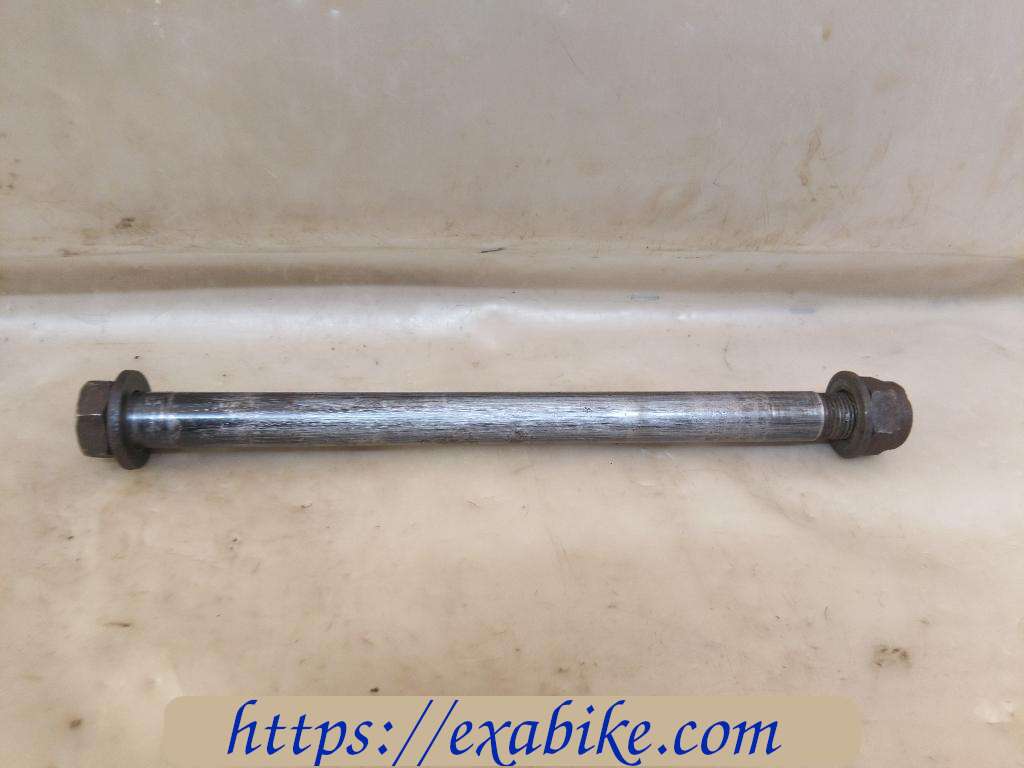 wheel axle, rear Fantic 305 - photo 1