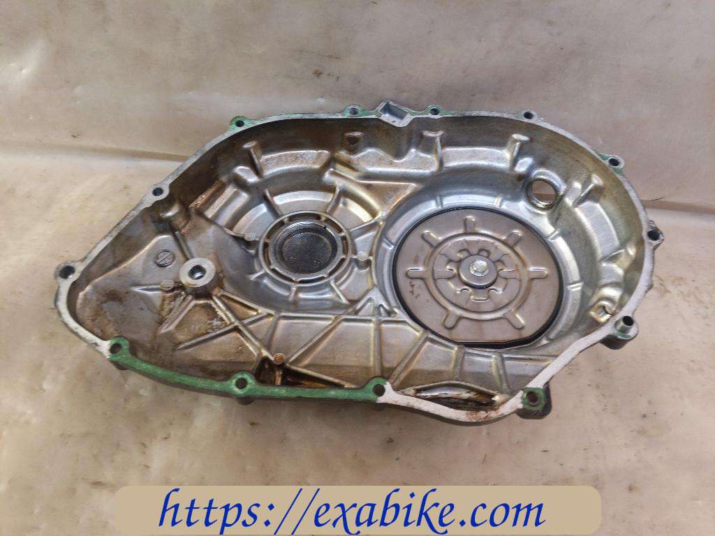 clutch cover Honda VFR 750 - photo 4