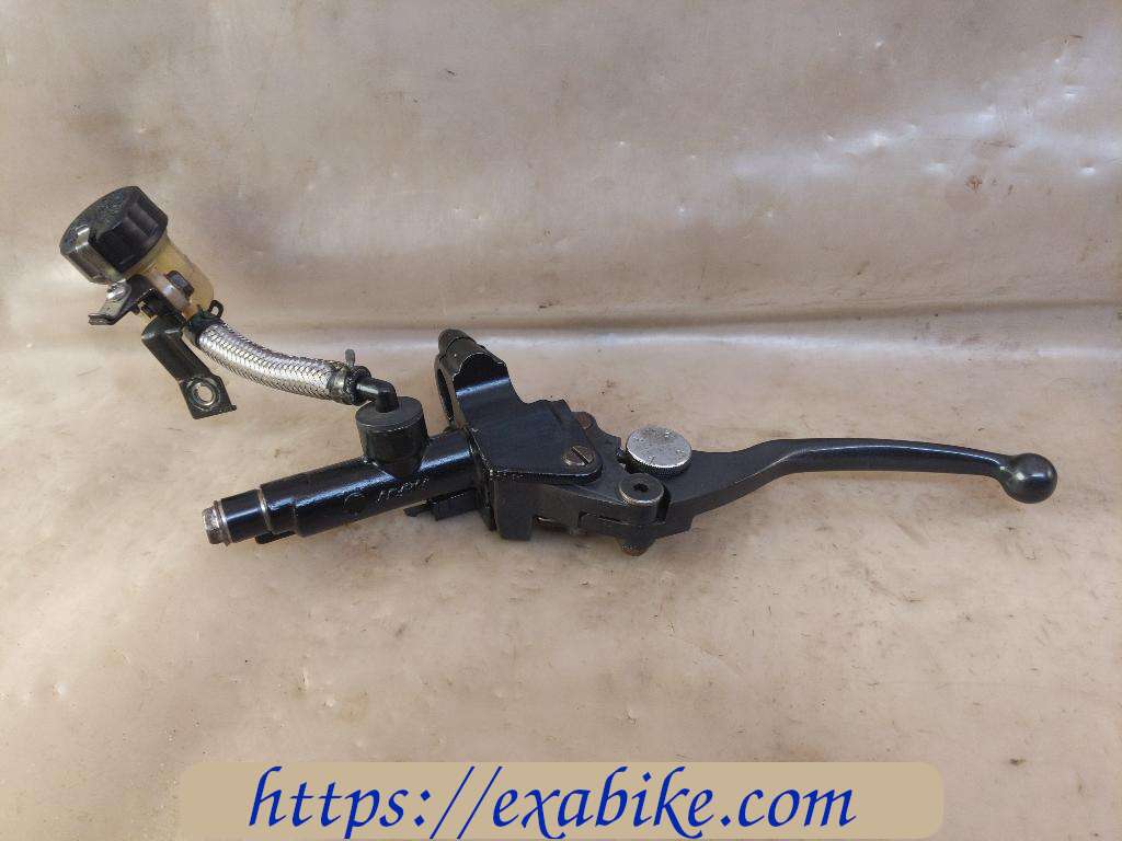 clutch master cylinder Kawasaki ZX7R - photo 2
