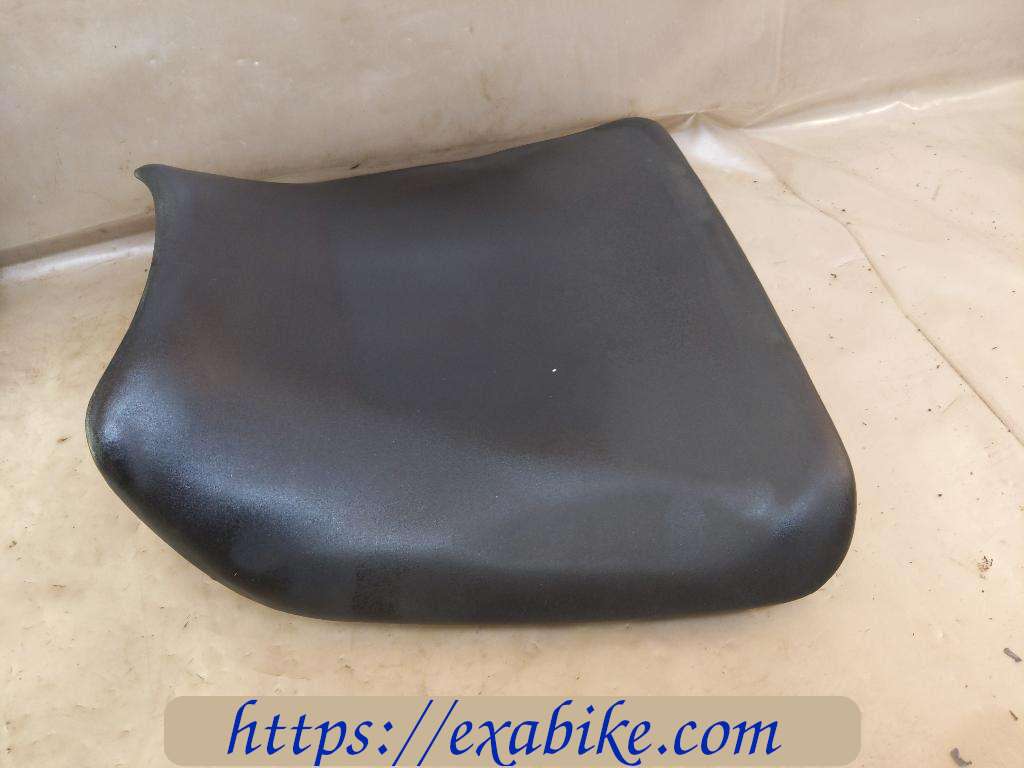 seat, front Kawasaki ZX7R - photo 1