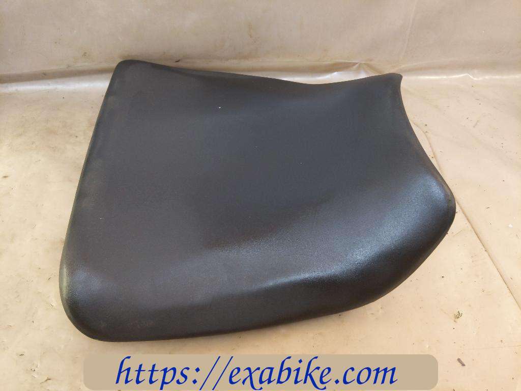 seat, front Kawasaki ZX7R - photo 2