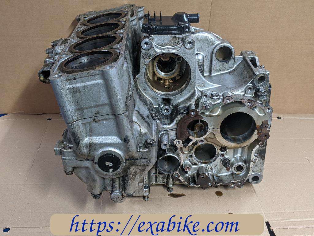 bloc moteur Kawasaki ZX7R - photo 2
