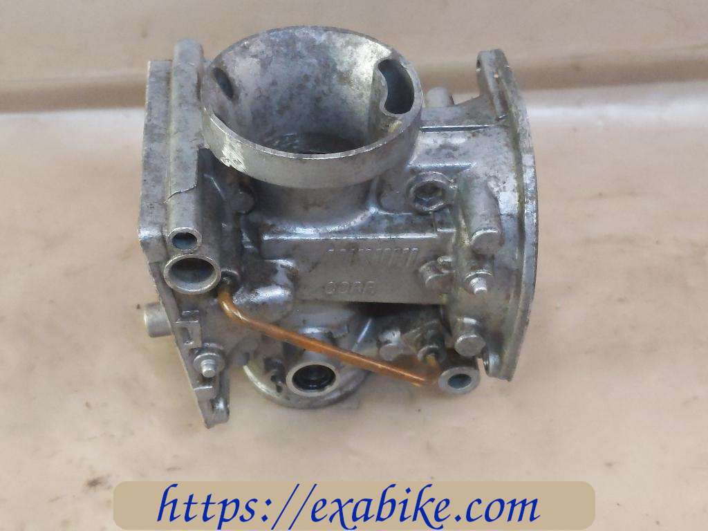 corps de carburateur milieu droit Yamaha 600 FZR - photo 4