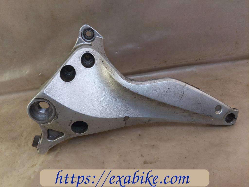 swingarm Yamaha XP 500 T-MAX - photo 1