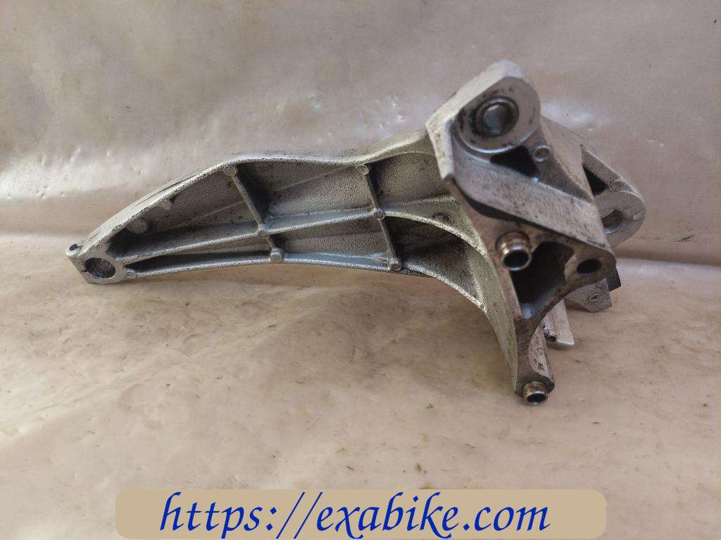 swingarm Yamaha XP 500 T-MAX - photo 2