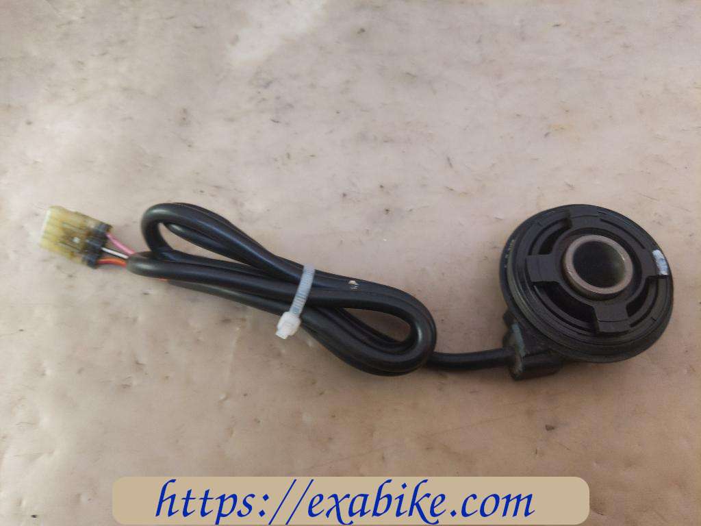 speedometer gear Suzuki DL 650 V-Strom - photo 2