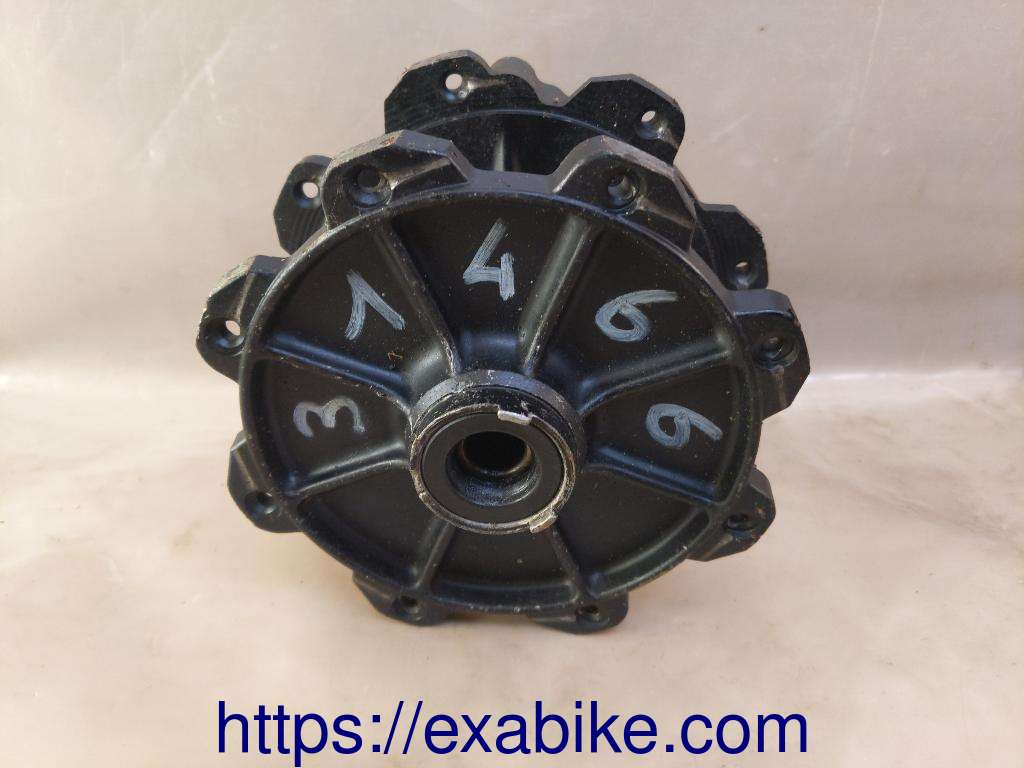 hub front wheel Yamaha YZ 125 - photo 1