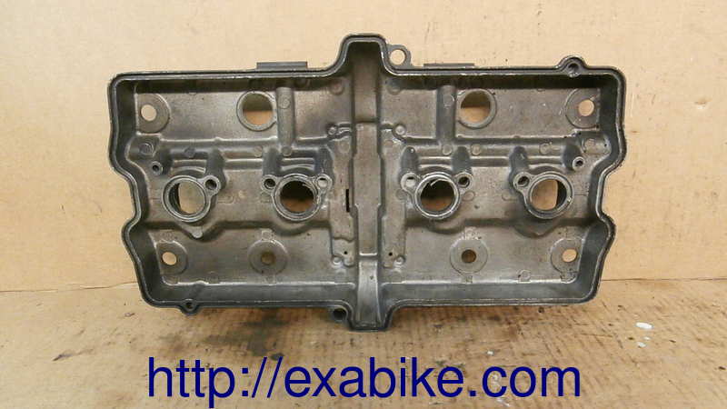cylinder head cover Suzuki GSXR 750 - photo 2
