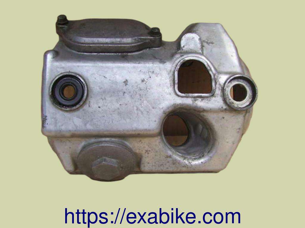 cylinder head cover, front Honda VT500E - photo 1