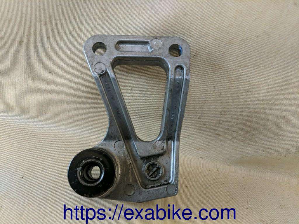 rear right older step Kawasaki KR1 250 - photo 2