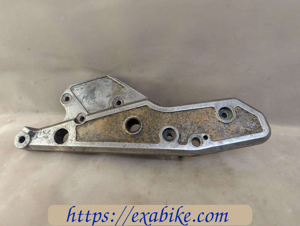 platine repose-pied droite Kawasaki KZ 1000 - photo 1