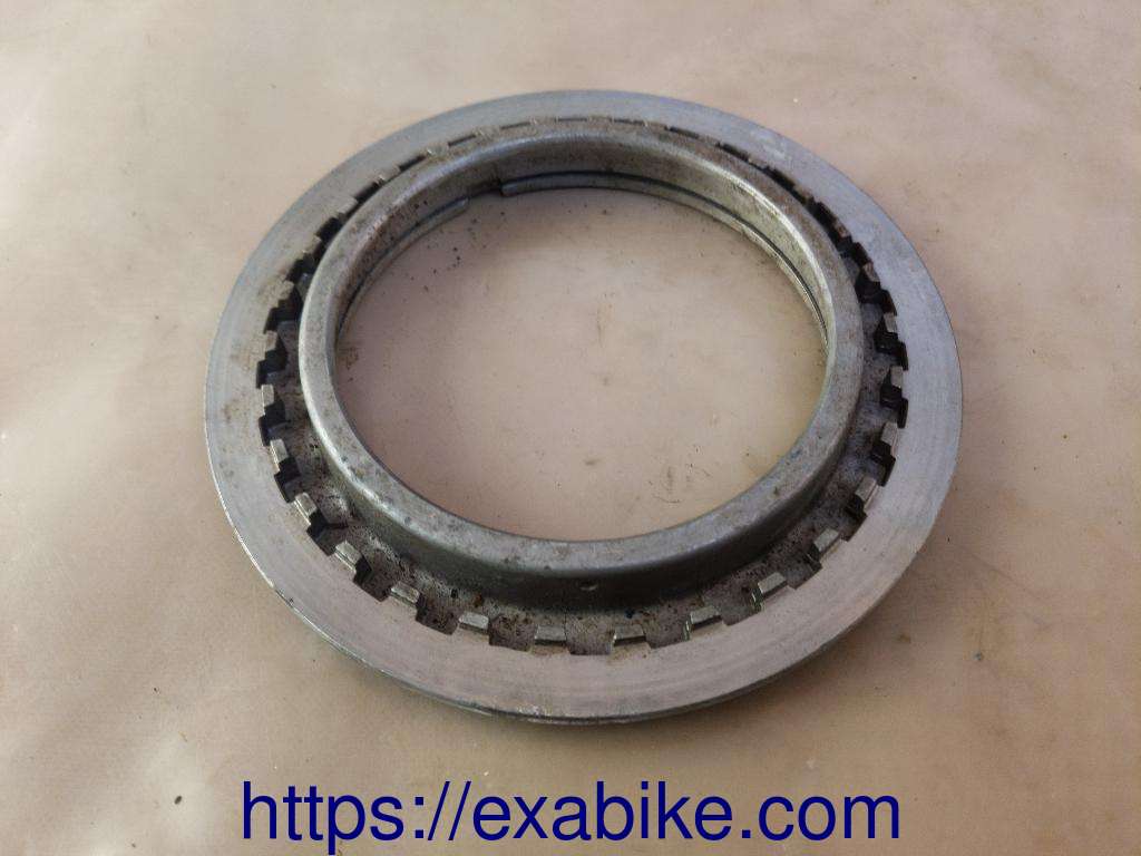 clutch pressure plate Honda VFS 750 - photo 2