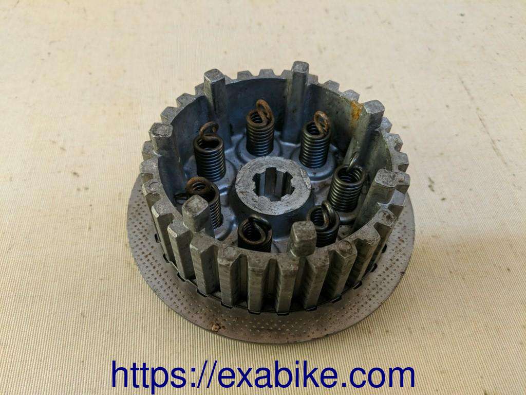 noix d'embrayage Suzuki TSX 125 - photo 1