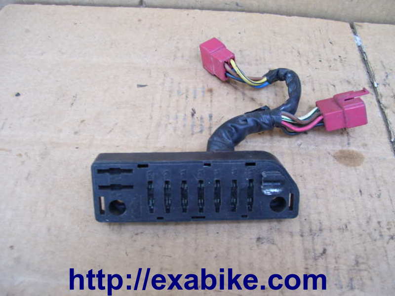 fuse box Honda CBR1000F - photo 1