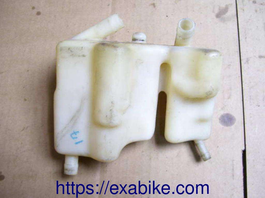 expansion tank Honda VF750F - photo 1
