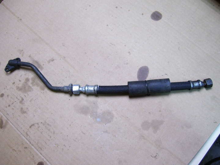 oil hose Voir la photo ou référence modele a identifier - photo 1