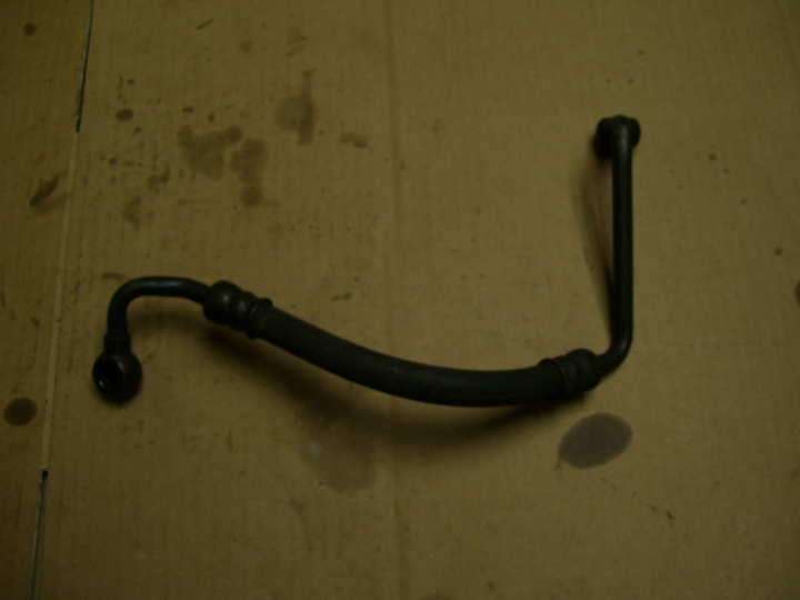 oil hose Voir la photo ou référence modele a identifier - photo 1