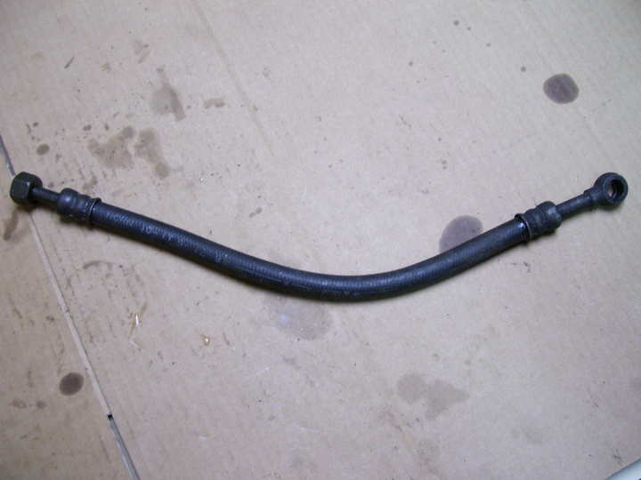 oil hose Voir la photo ou référence modele a identifier - photo 1