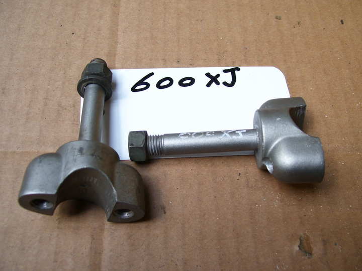 pontets de guidon Yamaha XJ 600 - photo 1