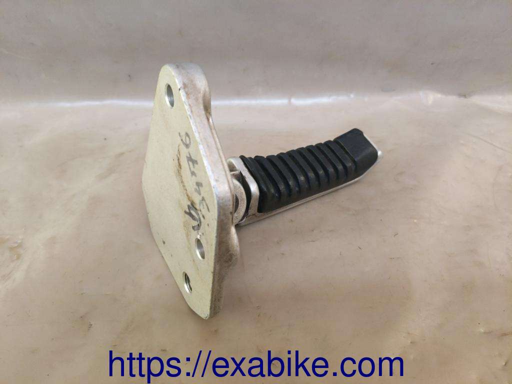 front left older step with footrest Ducati Paso 750 - photo 2