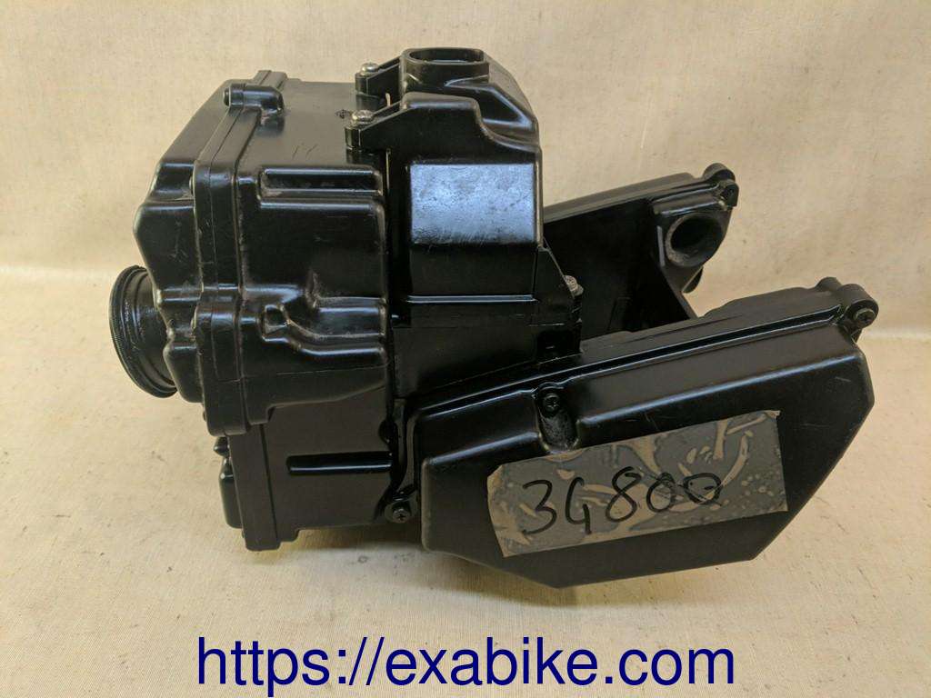 air cleaner box  ref khi a 063 Kawasaki GPZ 500 - photo 2