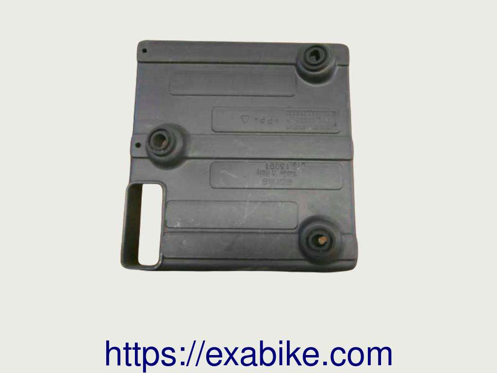 cover Aprilia RSV 1000 - photo 1