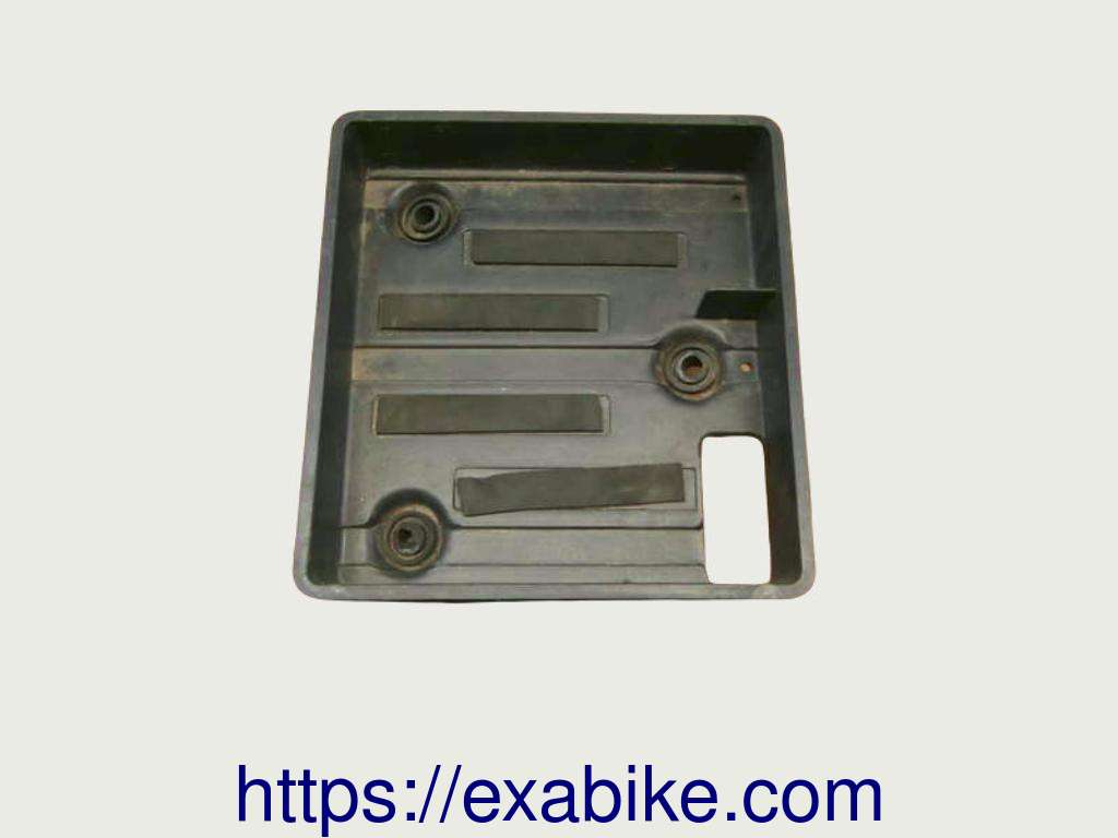 cover Aprilia RSV 1000 - photo 2