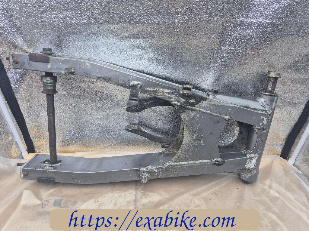 swingarm Kawasaki ZZR 600 - photo 1