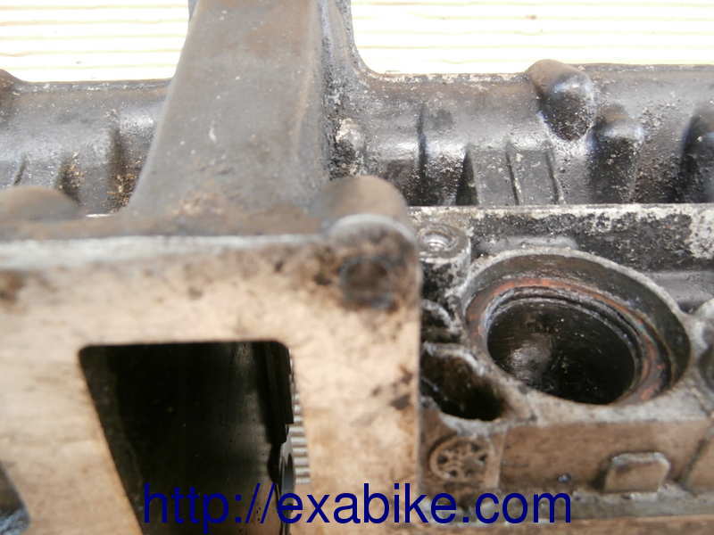 cylinder head Yamaha XJ 750 Seca - photo 4