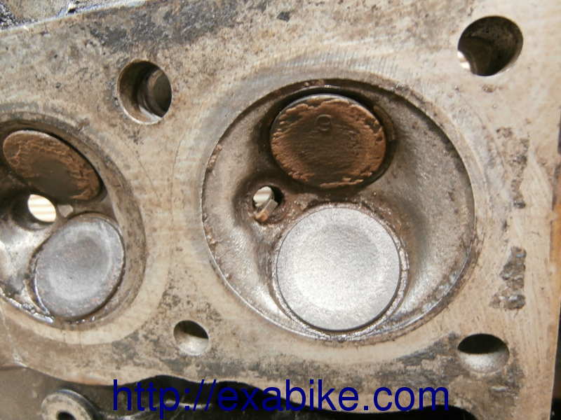 cylinder head Yamaha XJ 750 Seca - photo 5
