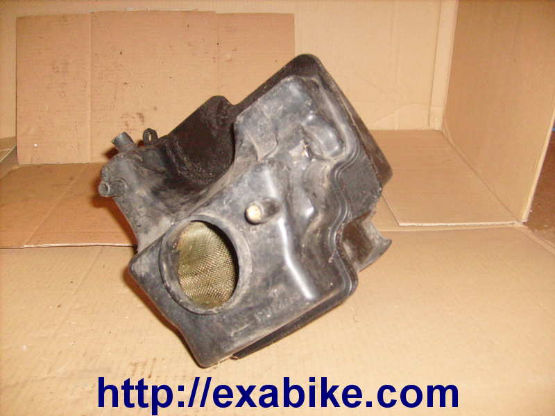 boite à air Suzuki DR 650 - photo 2