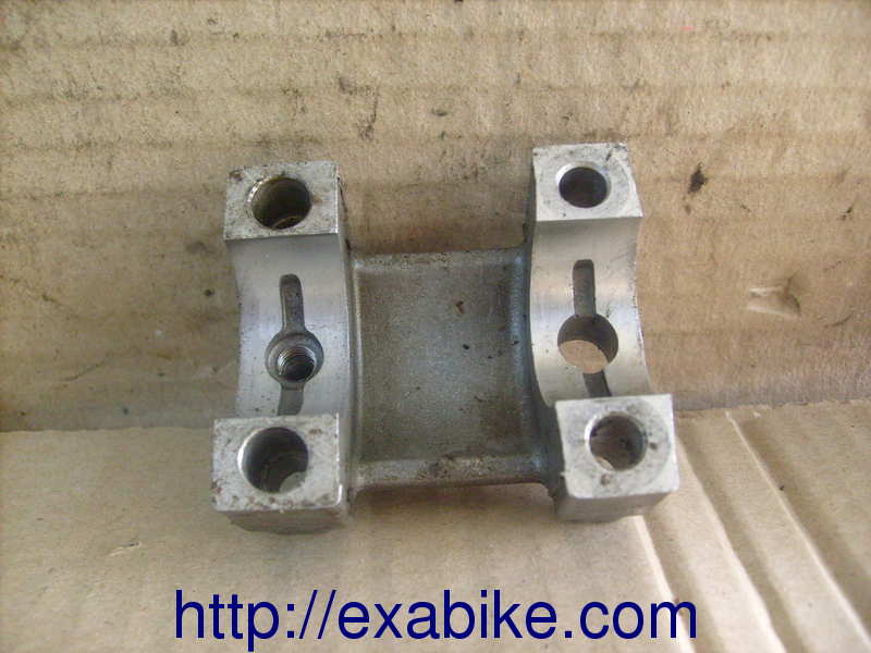 camshaft holder Yamaha YZF 750 - photo 2