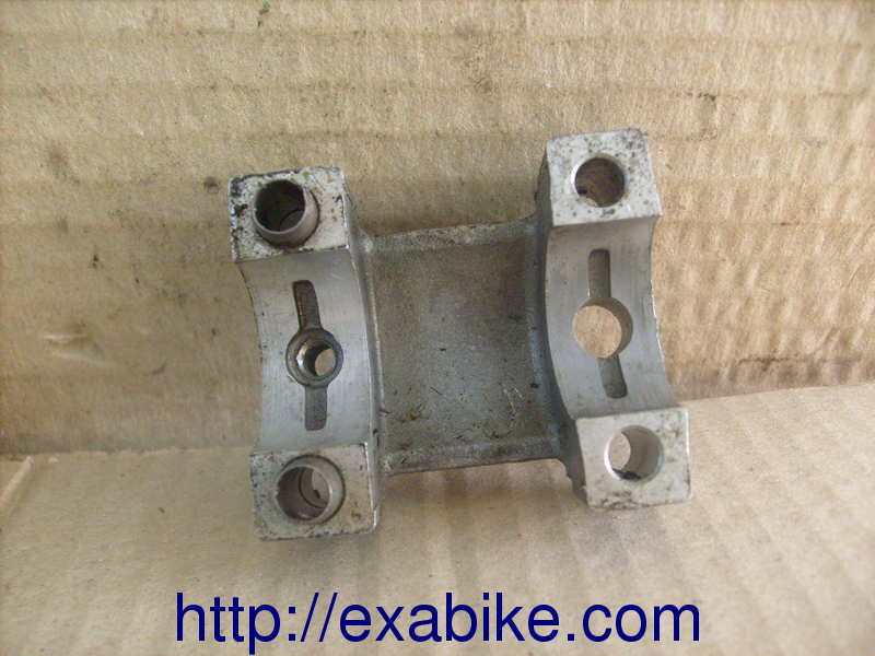 camshaft holder Yamaha YZF 750 - photo 2