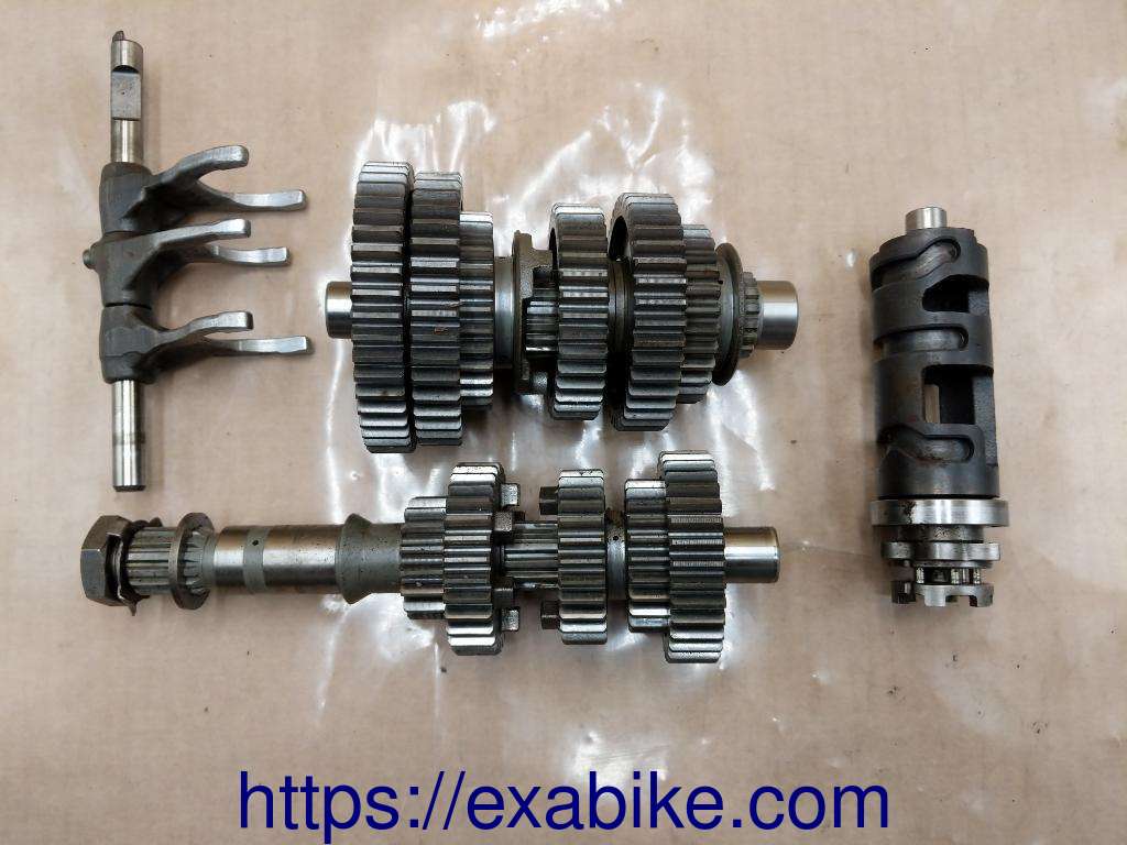 boite de vitesses Yamaha BT 1100 Bulldog - photo 1