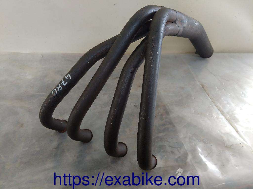 exhaust manifold Voir la photo ou référence modele a identifier - photo 5